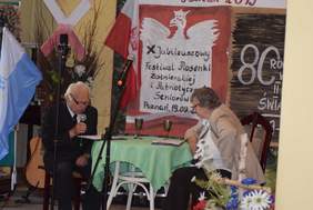 Pokaż zdjęcie: Uczestnicy X Festiwalu Piosenki Żołnierskiej i Patriotycznej Seniorów