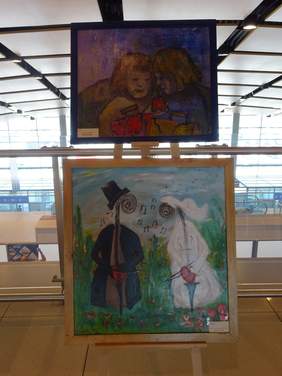 Prace niepełnosprawnych artystów w Porcie Lotniczym Rzeszów-Jasionka