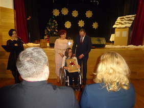 Wręczanie nagród laureatom