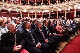 Pokaż zdjęcie: Małopolskie Spotkanie Opłatkowe w Teatrze im.J.Słowackiego