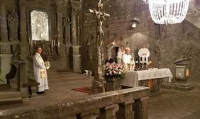 Pokaż zdjęcie: Msza św. w Kopalni św. Kingi 