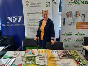 Pokaż zdjęcie: Stoisko infromacyjne Łódzkiego Oddziału PFRON