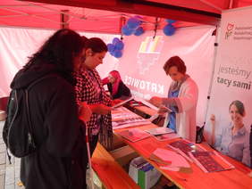 Pokaż zdjęcie: Stoisko Oddziału Śląskiego PFRON