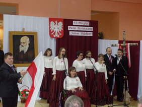 Uczestnicy Przeglądu Pieśni Patriotycznej "JESTEM POLAKIEM"