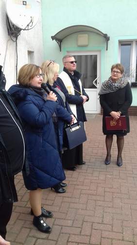 Pokaż zdjęcie: Przemawia Dyrektor Oddziału Zachodniopomorskiego Anna Rąbel
