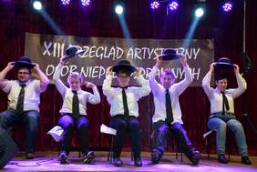 Pokaż zdjęcie: Uczestnicy XIII Przeglądu Artystycznego Osób Niepełnosprawnych w Kościanie