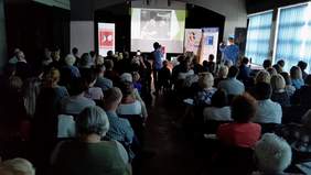 Pokaż zdjęcie: Konferencja w Koninie pt.: „Osoby z niepełnosprawnościami w środowisku lokalnym”