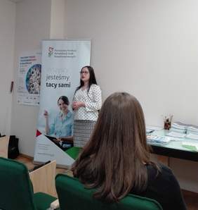 Pokaż zdjęcie: Seminarium z okazji Światowego Tygodnia Przedsiębiorczości w Małopolskim Oddziale PFRON