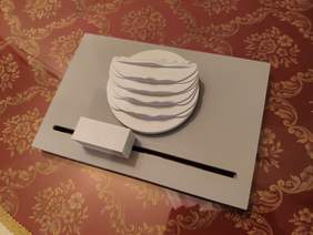 Pokaż zdjęcie: Ruchomy model scenografi spektaklu "Kwiat Paproci" dla widzów z dysfunkcją narządu wzroku