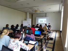 Pokaż zdjęcie: Szkolenie poprowadzili eksperci z Centrali – Panie Daria Szewczyk, Anna Świtalak, Marta Wiśniewska oraz Pan Tomasz Kościelny