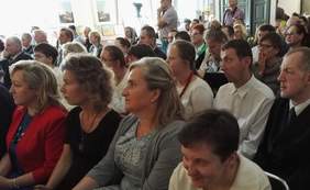 Pokaż zdjęcie: zaproszeni goście imprezy jubileuszowej