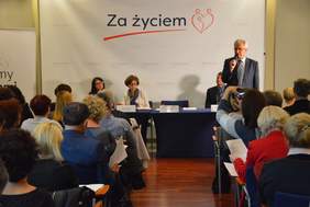 Pokaż zdjęcie: Wystąpienie Krzysztofa Michałkiewicza, Pełnomocnika Rządu ds. Osób Niepełnosprawnych