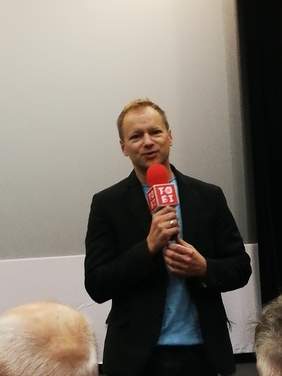 Pokaż zdjęcie: Reżyserem filmu jest Maciej Stuhr