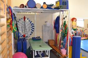 Pokaż zdjęcie: Sala masażu i rehabilitacji