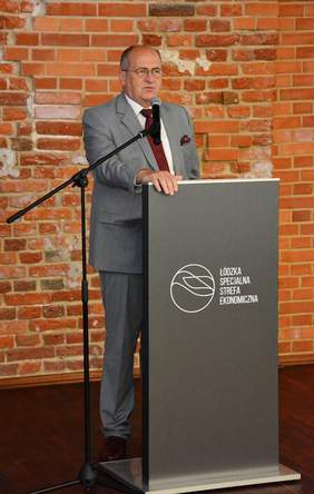 Pokaż zdjęcie: wystąpienie Wojewody Łódzkiego Zbigniewa Rau