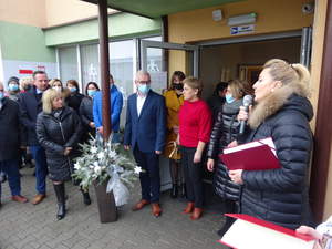 Dyrektor SOSW Agnieszka Zaczkowska wita gości