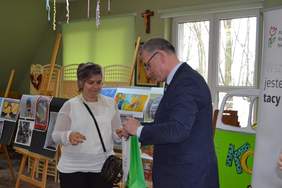 Pokaż zdjęcie: Nagradzanie laureatów