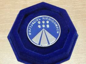 Pokaż zdjęcie: Być przyjacielem osób niewidomych to powód do dumy