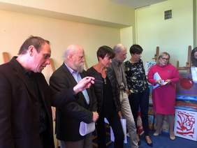 Pokaż zdjęcie: Wojewódzka Komisja Konkursowa XV edycji Konkursu Plastycznego „Sztuka Osób Niepełnosprawnych