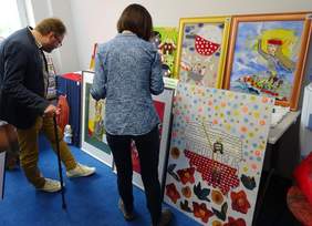 Pokaż zdjęcie: Wojewódzka Komisja Konkursowa XVI edycji Konkursu Plastycznego „Sztuka Osób Niepełnosprawnych"