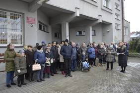 Pokaż zdjęcie: Uczestnicy Warsztatów Terapii Zajęciowej w Wałczu