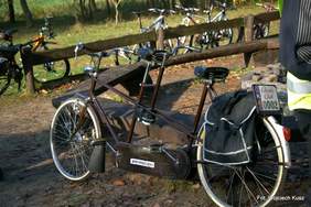 Pokaż zdjęcie: Tandem, na którym jeżdżą osoby niewidome