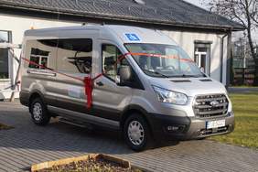 Pokaż zdjęcie: Nowy bus dla WTZ w Jędrzejowie