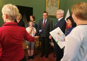 Pokaż zdjęcie: Spotkanie z Agnieszką Kociołek w Małopolskim Urzędzie Wojewódzkim