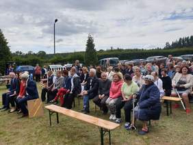 Pokaż zdjęcie: Zaproszeni goście.