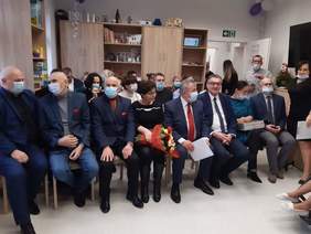 Pokaż zdjęcie: Na uroczystości obecni byli Burmistrz Kalisza Pom. Janusz Garbacz i Starosta Drawski Stanisław Cybula