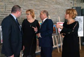 Pokaż zdjęcie: Wystawa „Moja Ojczyzna” w Hotelu Perła Południa w Rytrze (fot. P. Szeliga)  