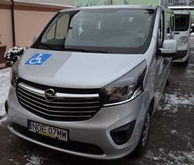 Pokaż zdjęcie: Nowo przekazany mikrobus dla ŚDS w Olecku