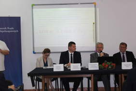 Pokaż zdjęcie: Anna Mickiewicz, Michał Pelczarski, Krzysztof Michałkiewicz, Tomasz Maruszewski