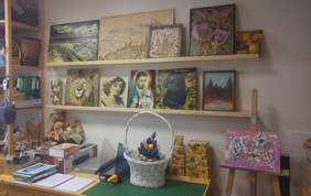 Pokaż zdjęcie: Pracownia rękodzieła artystycznego