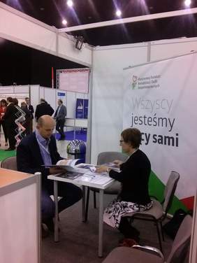 Stoisko informacyjne Śląskiego Oddziału PFRON na VII Europejskim  Kongresie  Małych i Średnich Przedsiębiorstw w Centrum Kongresowym w Katowicach