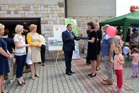 Pokaż zdjęcie: Uroczyste obchody 20-lecia działalności Stowarzyszenia "Przystań" z Tymbarku.
