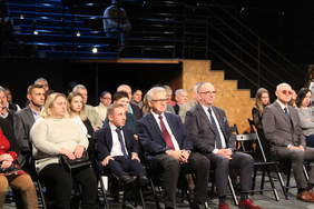 Pokaż zdjęcie: Zaproszeni goście