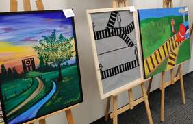 Pokaż zdjęcie: Prace biorące udział w konkursie