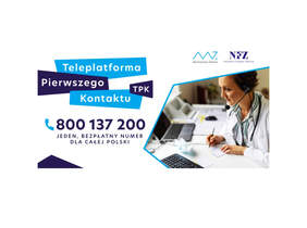 Kobieta ze słuchawkami na uszach i ołówkiem w ręku patrzy na monitor laptopa. Ubrana jest w biały fartuch lekarski