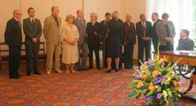 Pokaż zdjęcie: ustawa podpis (4).JPG