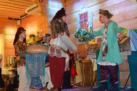 Pokaż zdjęcie: 25-lecie WTZ Stowarzyszenia "Remedium" w Tymbarku -spektakl w wykonaniu podopiecznych WTZ