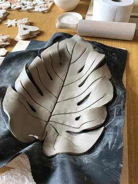 Pokaż zdjęcie: Prace wykonane w pracowni ceramicznej przez uczniów SOSW nr 2 w Przemyślu