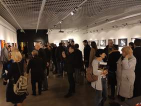 Pokaż zdjęcie: Uczestnicy wernisażu