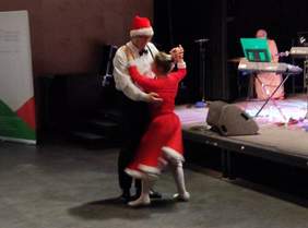 Pokaż zdjęcie: Para taneczna z Polic